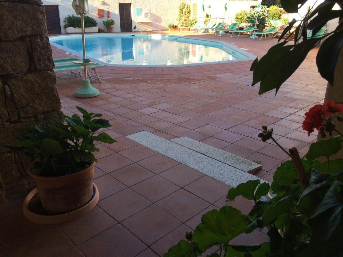 Hotel Villa Gemella บายาซาร์ดิเนีย ภายนอก รูปภาพ