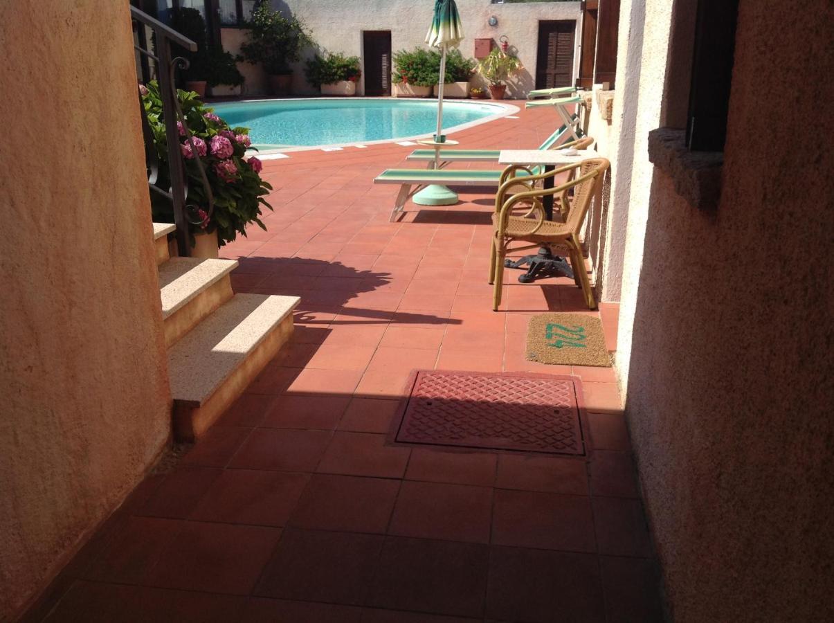 Hotel Villa Gemella บายาซาร์ดิเนีย ภายนอก รูปภาพ