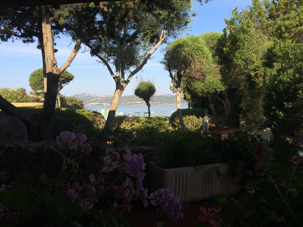 Hotel Villa Gemella บายาซาร์ดิเนีย ภายนอก รูปภาพ