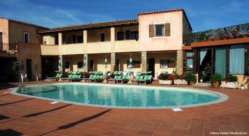 Hotel Villa Gemella บายาซาร์ดิเนีย ภายนอก รูปภาพ